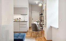 Arbio I Design Studio Near Deutsche Oper Berlin